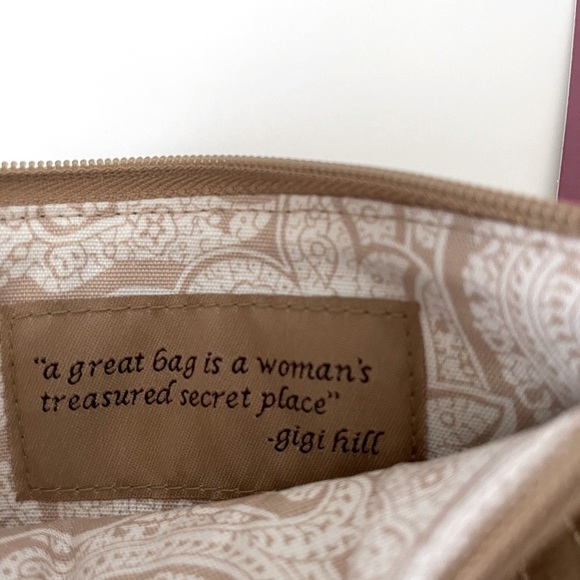 ✨Gigi Hill los angel’s Quilted cosmetics bag✨ - Picture 5 of 7